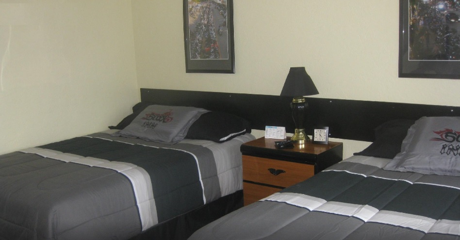room2.jpg