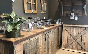 rustic-shop12.jpg