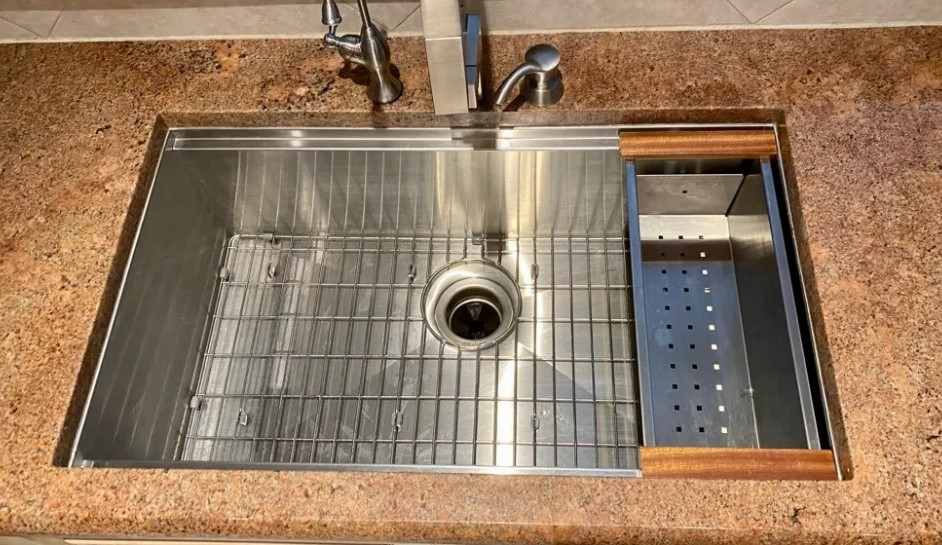 Granite-1.jpg
